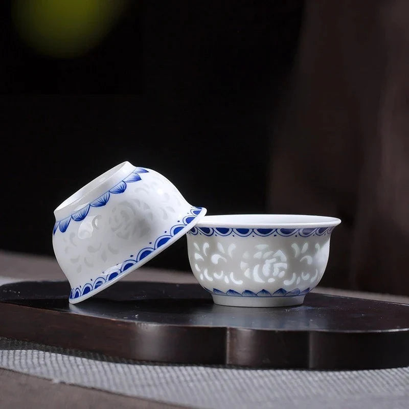 Blue and White Hand-painted Tea Cup Tea Cup product photo 4