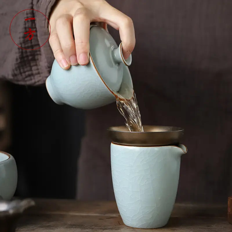 Celadon Ru Kiln Gaiwan with crackle glaze for gongfu tea brewing and strainer