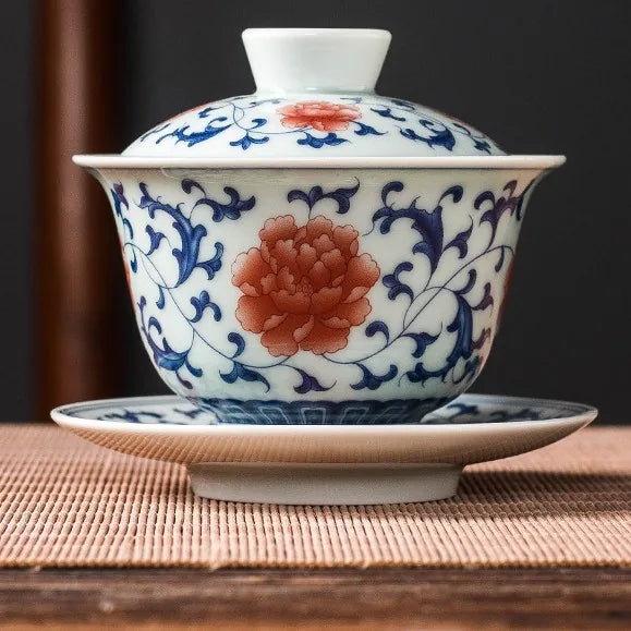 Classic Blue and White Gaiwan – Red Lotus Scroll