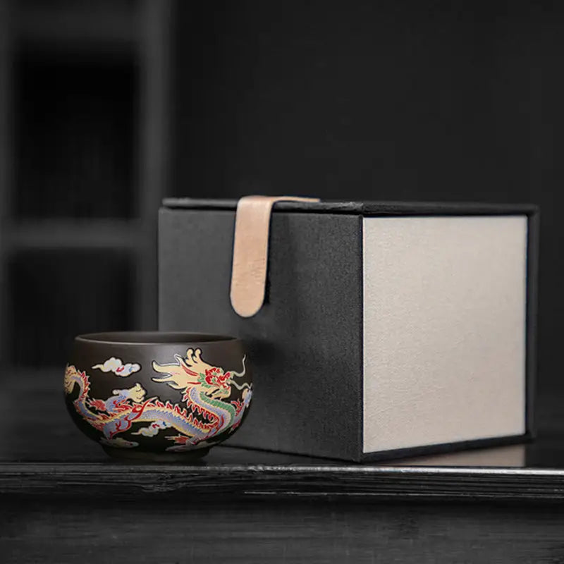 Color-changing dragon Yixing Zisha tea cup with gift box for tea ritual drinking
