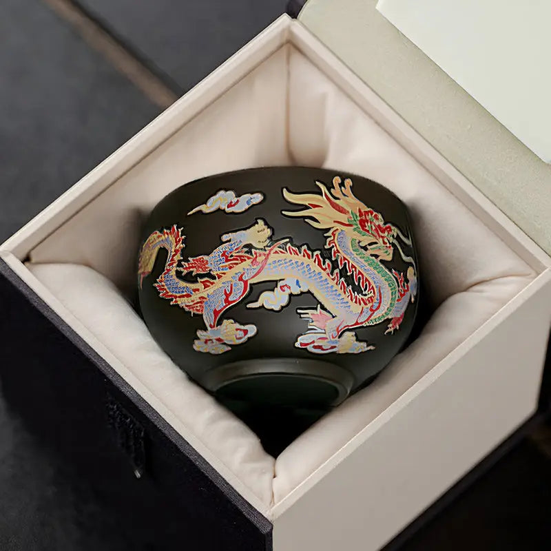 Color-changing dragon Yixing Zisha tea cup in gift box for tea ritual drinking enjoyment