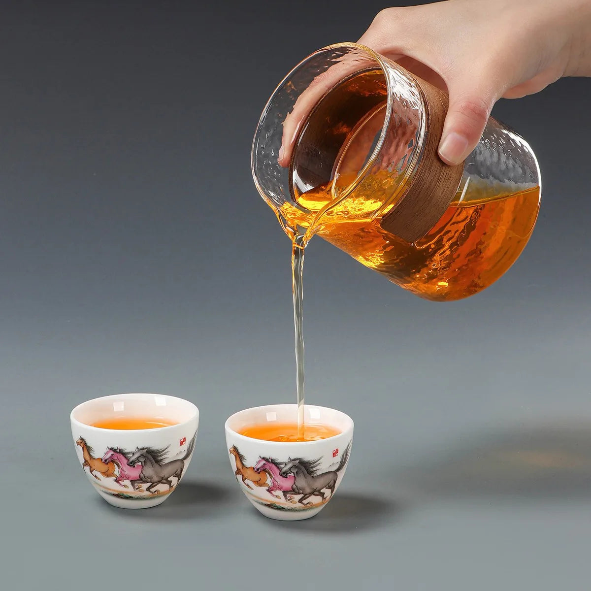 Eight horses travel tea set with glass brewing pot, four porcelain cups and zip case – photo 4