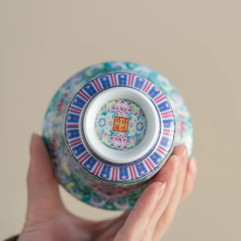 Falangcai-style floral gaiwan with turquoise interior – photo 4