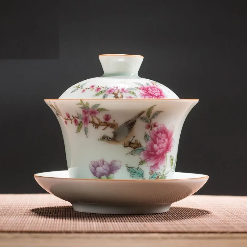 Famille Rose Sancai Gaiwan – Peony / 225 ml