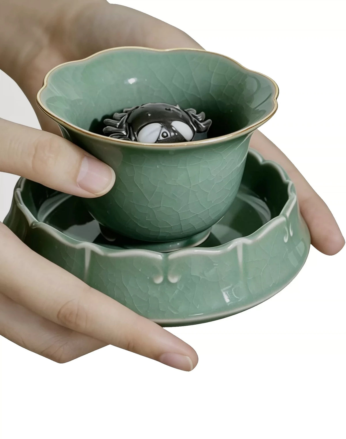 Ge Harmony Crab Cup — alternate angle