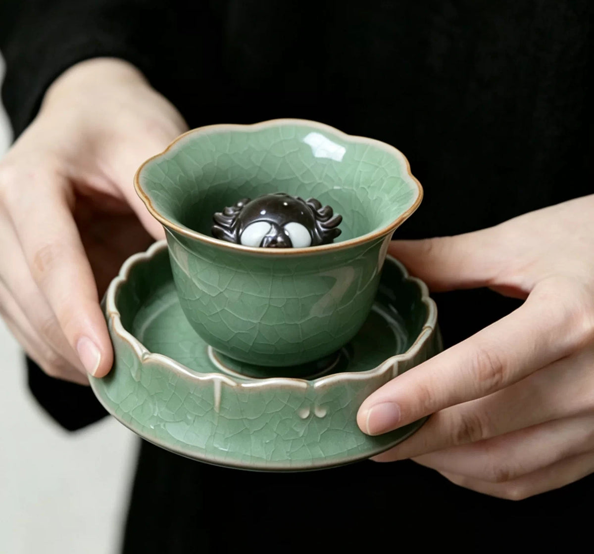 Ge Harmony Crab Cup — styled in context