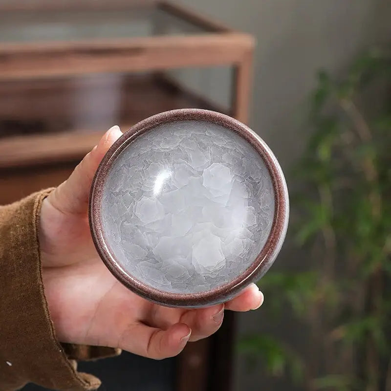 Ivory Rift crackled glaze ceramic bowl with cracked-glaze design, perfect as a crackled grape teacup