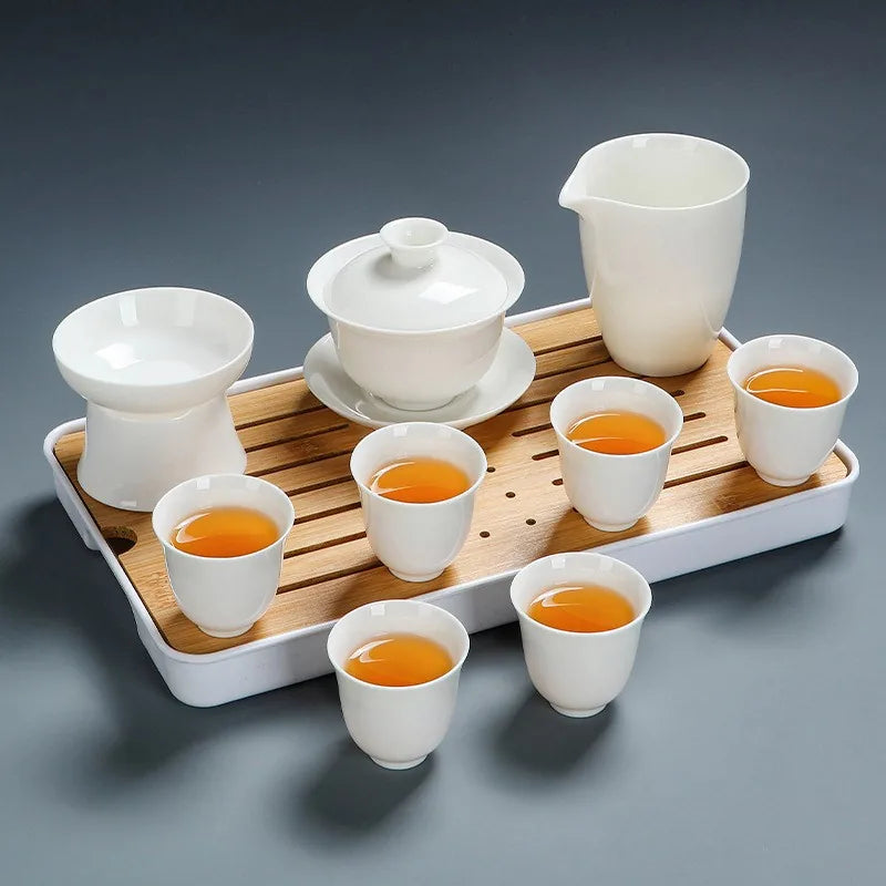 Jade-white porcelain gaiwan tea set with pitcher and cups in a carry gift box – photo 2