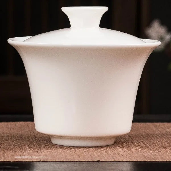 Jade-White Hovering-Lid Gaiwan – Fangyuan 180 ml / Bowl & Lid