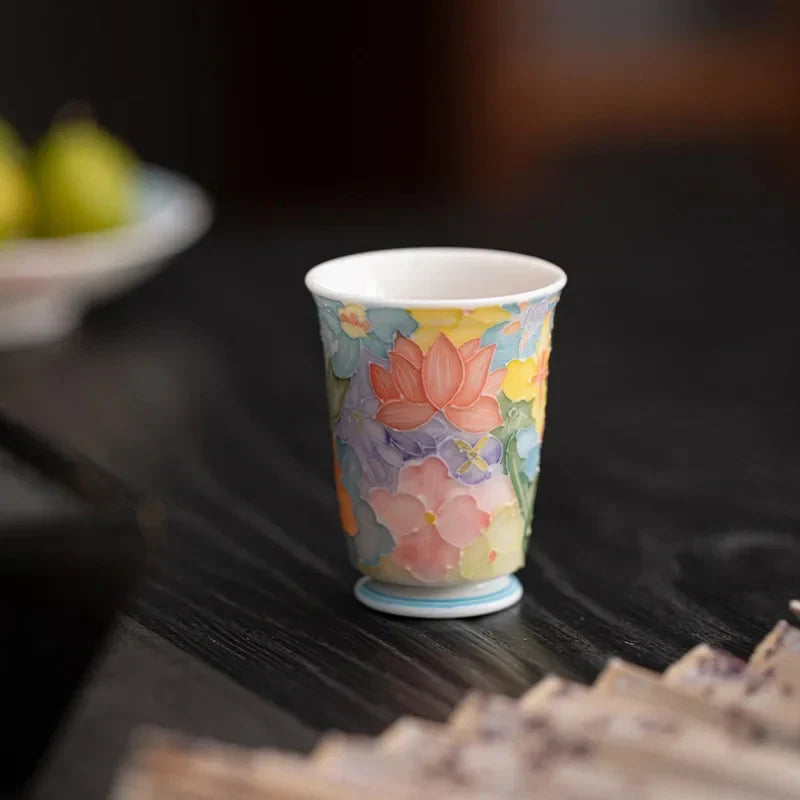 Jingdezhen Hand-painted Floral Tea Cup Porcelain Tea Cup detail view