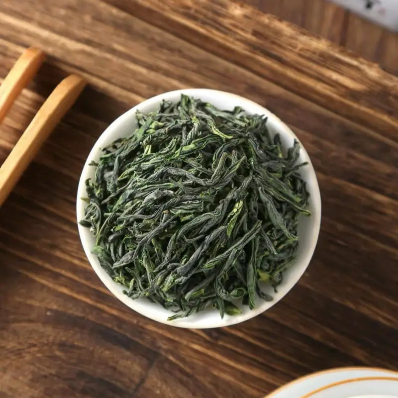 Loose green tea leaves from Gua Pian in Red Stone Valley for Liu An Gua Pian roasted elegance