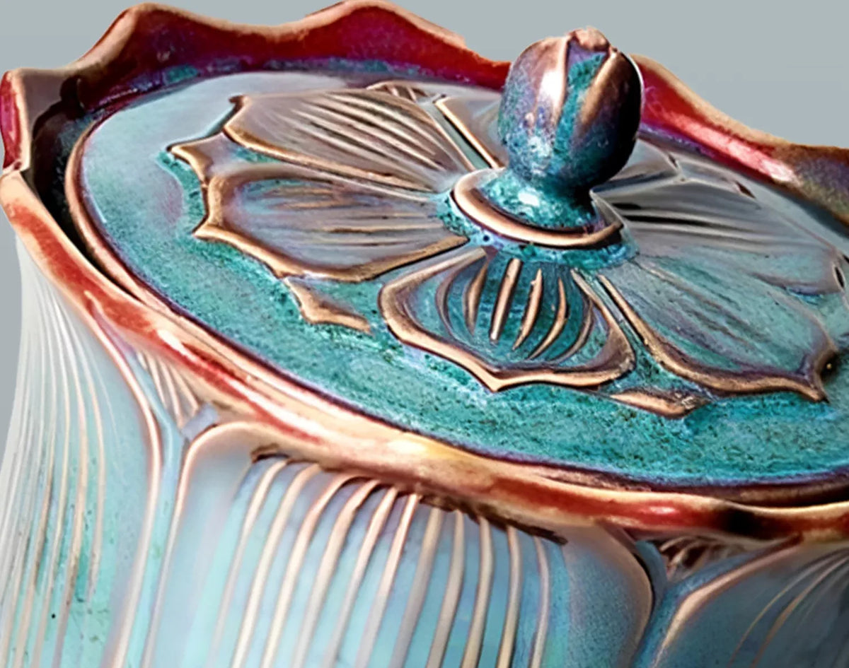 Lotus Ruyi Covered Vessel — further detail