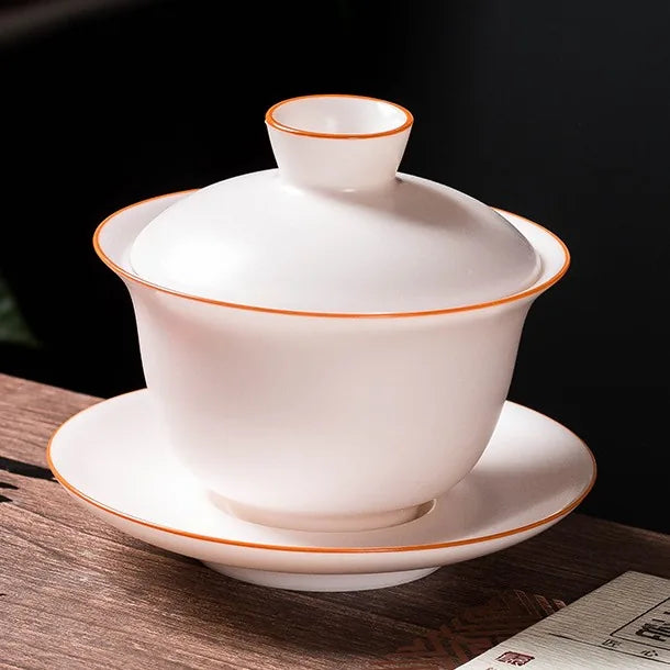 Moon-White Ru Glaze Gaiwan – Rounded / Warm Pink