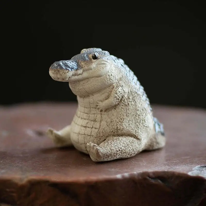 Ceramic Prosperous Alligator tea pet figurine, ideal for tea pets guide and collectors