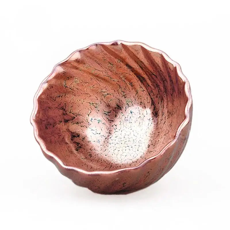 Textured copper-colored bowl from Rose Gold with a tenmoku glaze, ideal for Zhan tea cup’usage