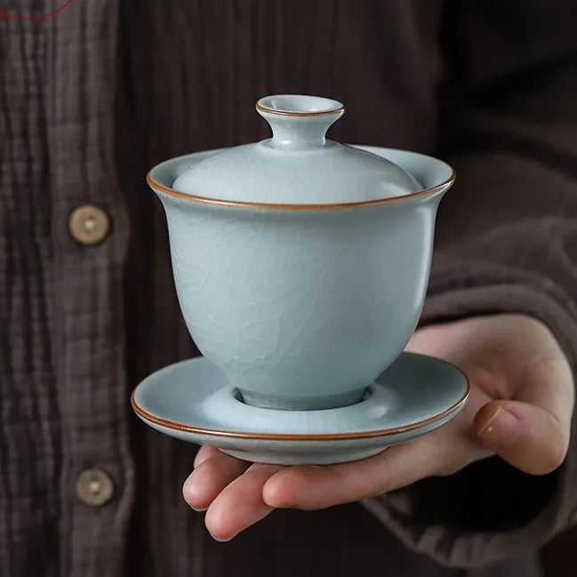 Sky-blue Ru glaze crackle gaiwan with lid and saucer – photo 4