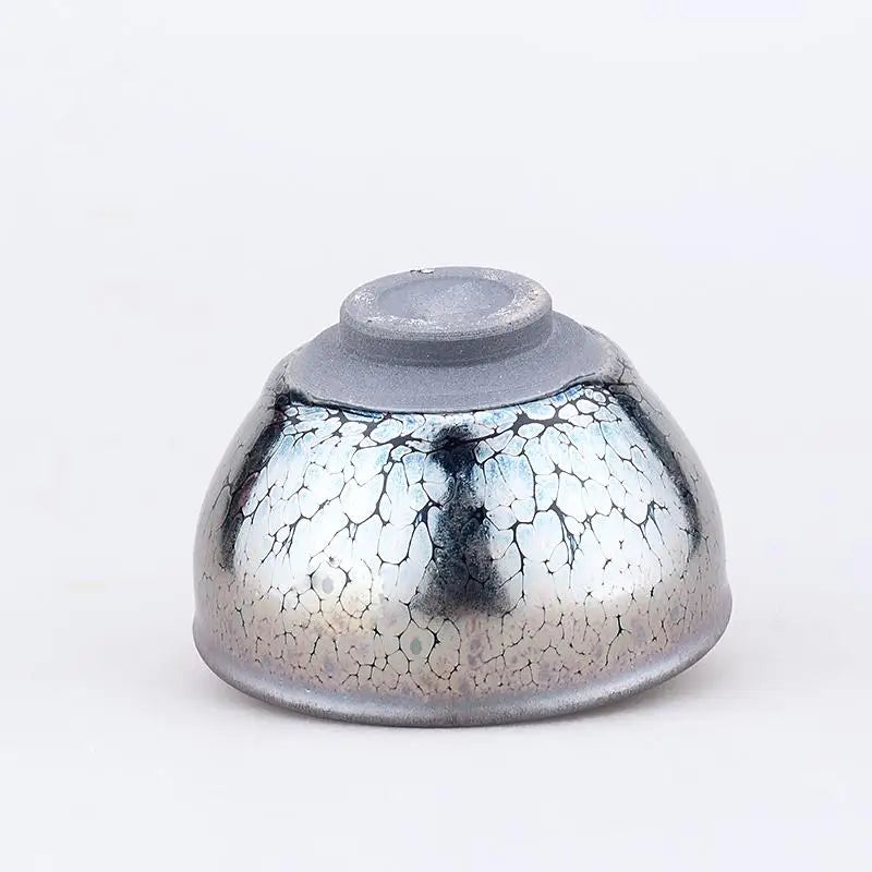 Cracked silver ceramic bowl from Jian Zhan Gongfu Tea with crackled glaze detail