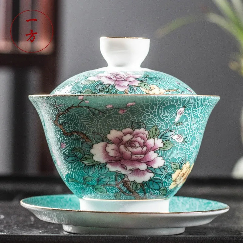 Sgraffito Famille Rose Gaiwan – Classic Peony / Deep Green