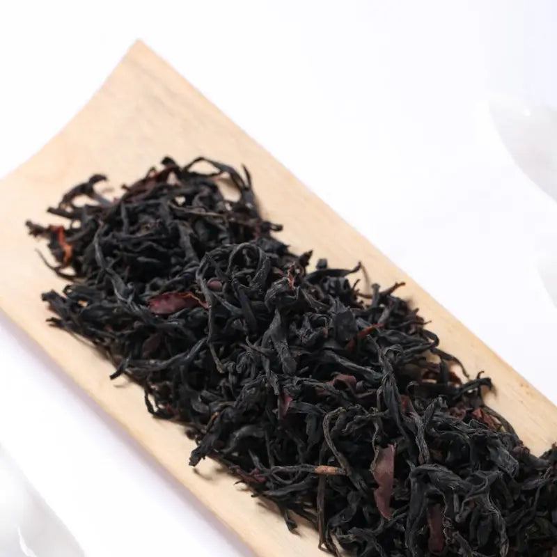 Loose black tea leaves from Spring Beauty Tanyang showcasing tea craftsmanship