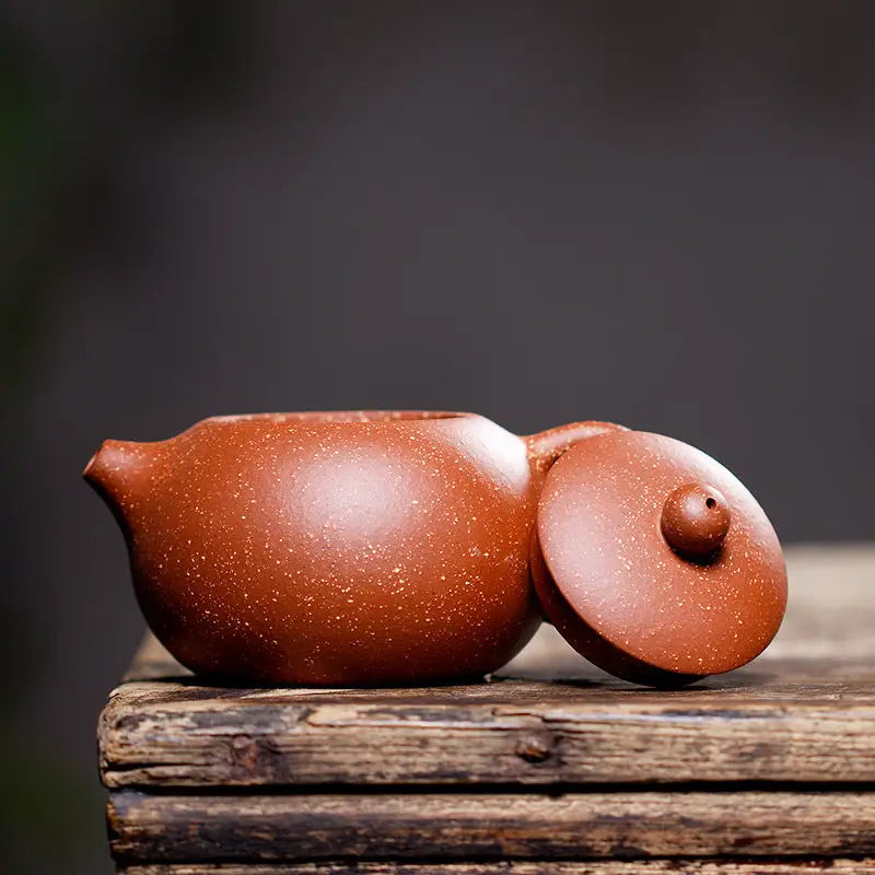 Earthenware Stardust Harmony teapot with lid made from authentic Yixing Zisha clay for gongfu tea