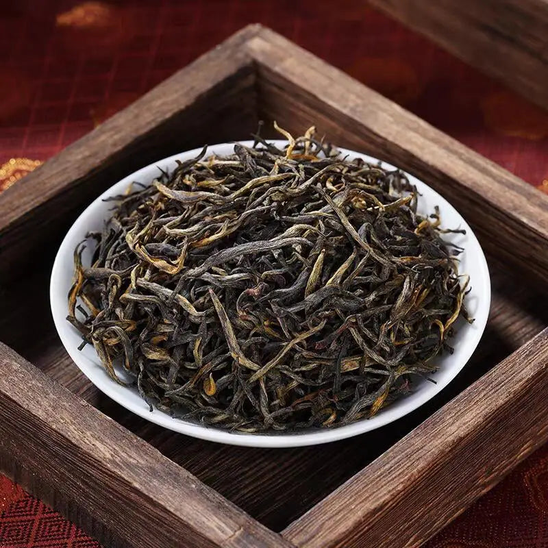Loose leaf black tea Tongmu Jin Jun Mei 2025 Golden Eyebrow Black Tea