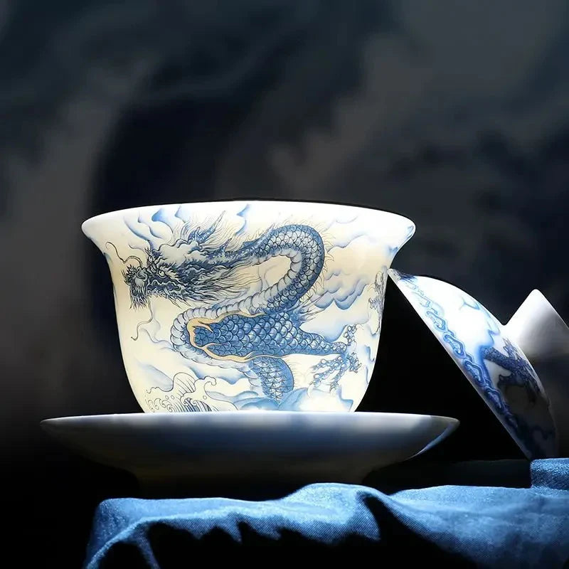 White Porcelain Gaiwan Gaiwan detail view