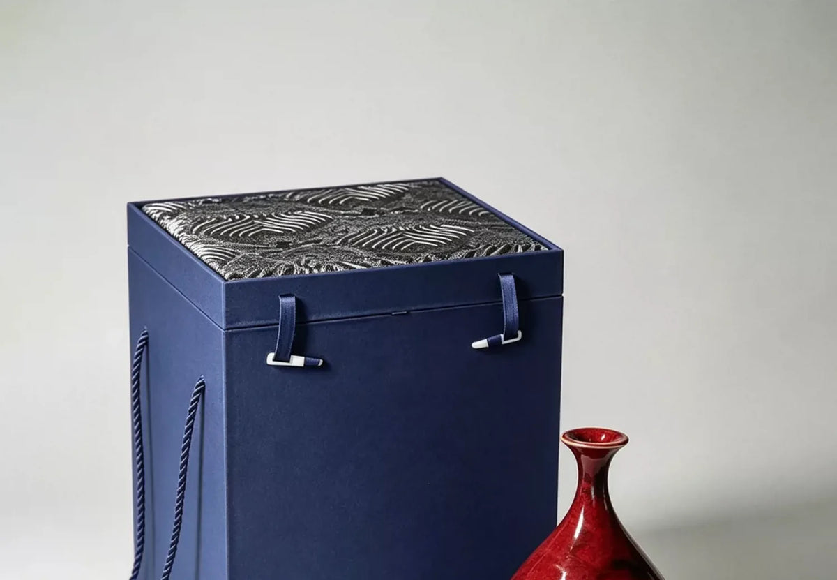 Yujing Pear Form Jun Vase — profile view